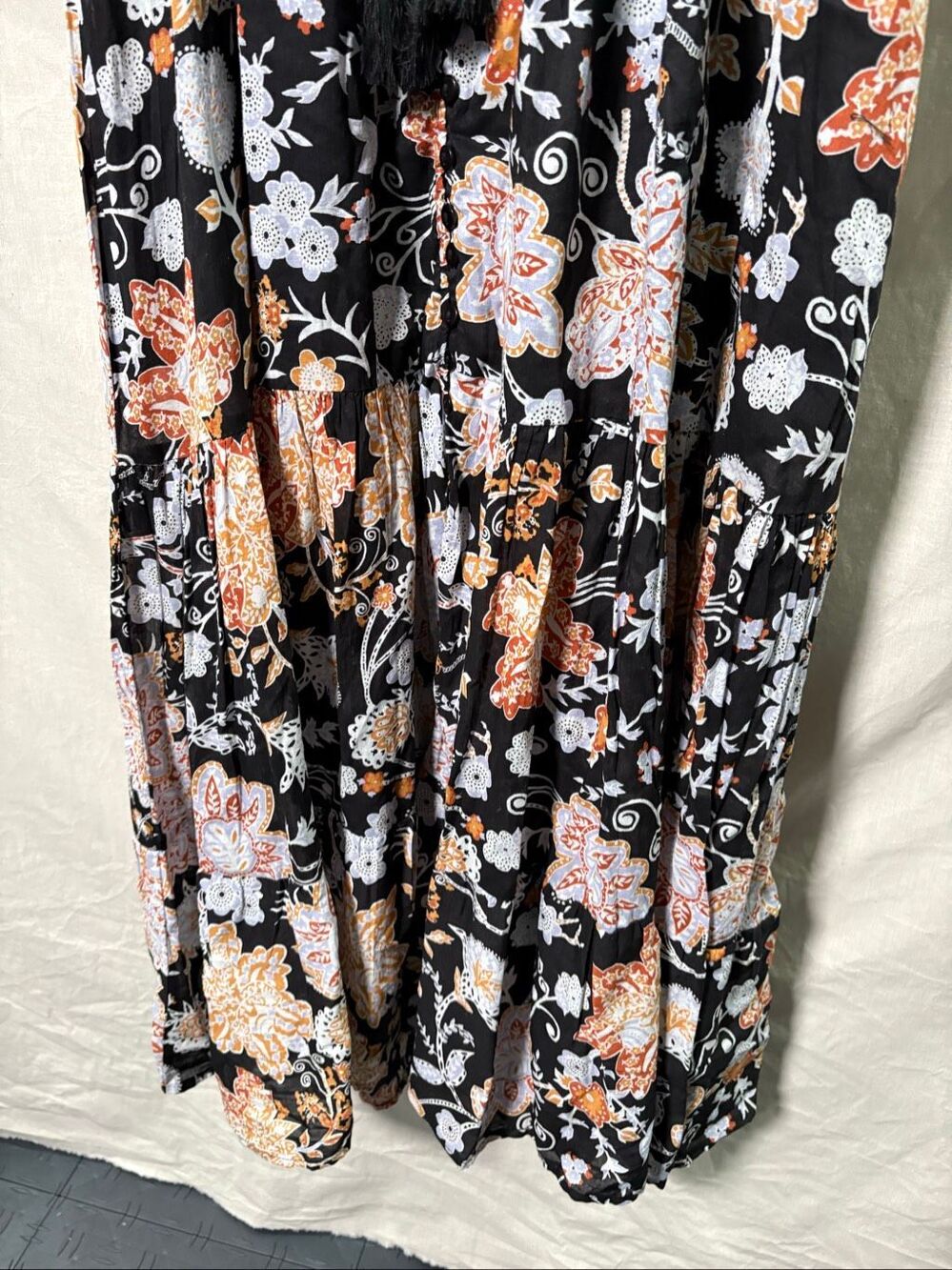 Saks Fifth Avenue Floral Midi Dress Black Cotton Tassel Tie Waist Size Medium - Picture 4 of 10